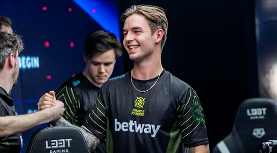DOTA2 TI14 主赛事今日开战 中国战队 XG TT 首次登场